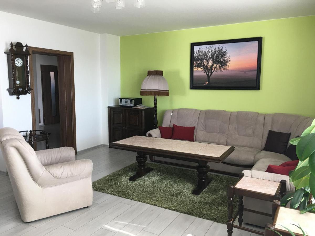 Apartman Krasna Vyhlidka Dolni Benesov Buitenkant foto